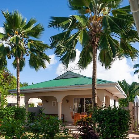 Villa Aya Grand' Anse Buitenkant foto